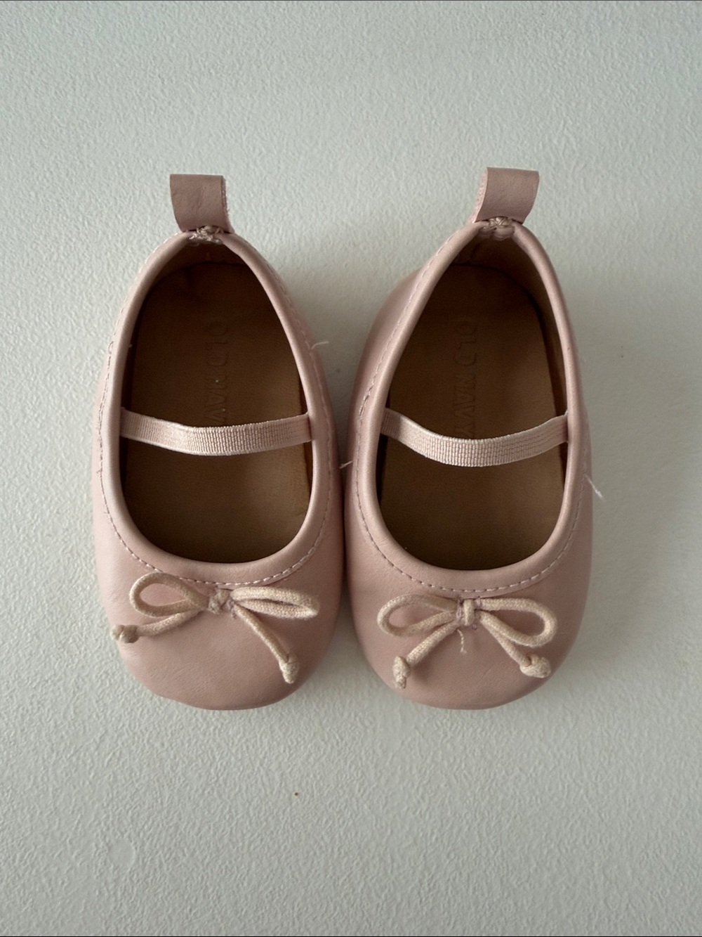 Old Navy - Baby Ballet Mary Janes in Light Pink